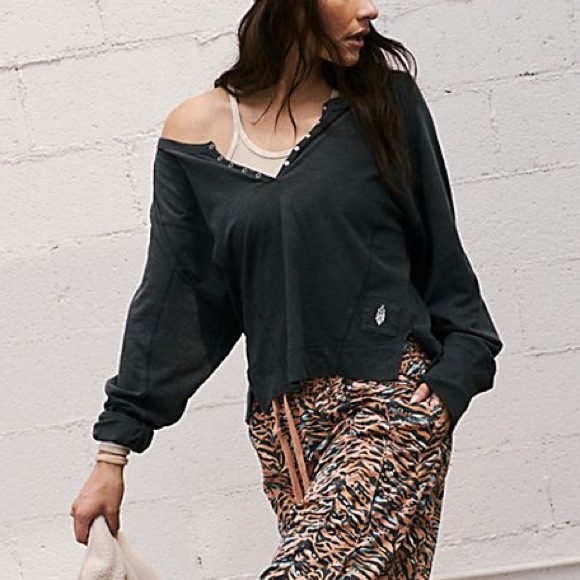 NWOT Winner layer by FP Movement from Free People in size Large - Picture 3 of 11